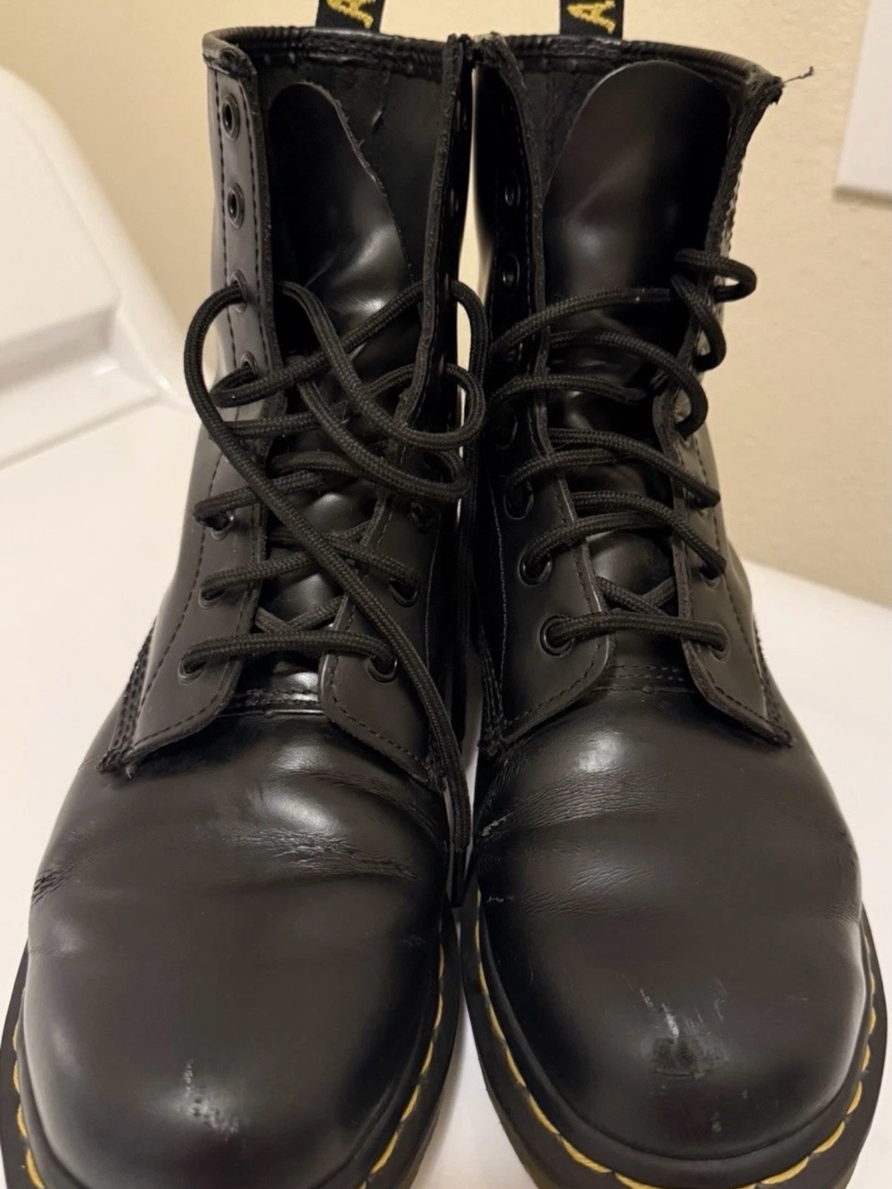 Dr. Martens Black Leather Lace-Up Combat Boots size 10 1460